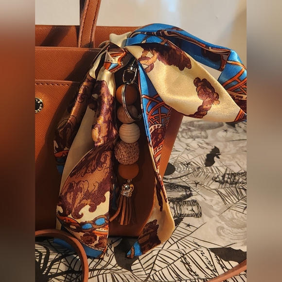 👜 Steve Madden Tan Mini Crossbody Bag - Picture 5 of 12